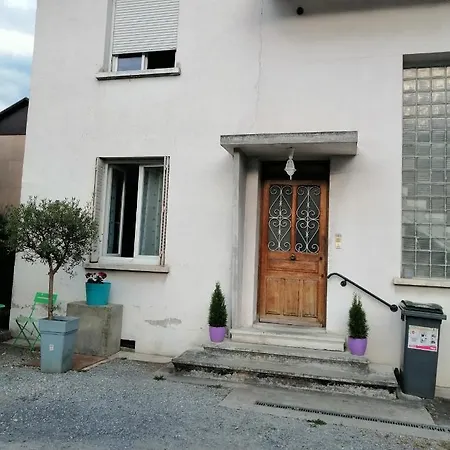 Résidence Lawawi Prés De La Gare Au Calme Appartamento *